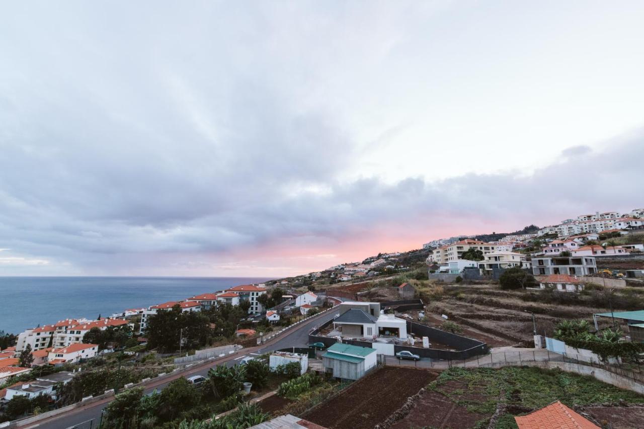 Vip VI - Sea View Apartment Canico  Exterior photo